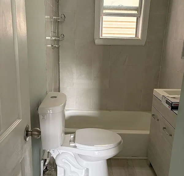 93 Highland St #2 — Photo 8