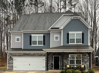 310 Hamptons Cove Rd, Troutman, NC 28166