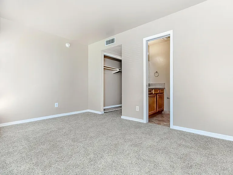 3 bed 2 bath interior