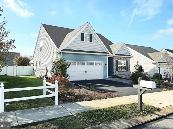 45 Evan Dr, York, PA 17404