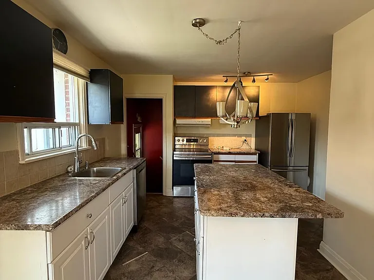 88 Crestview Ave — Photo 7