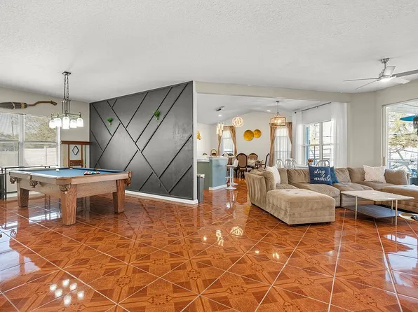 403 Corvina Dr, Davenport, FL 33897