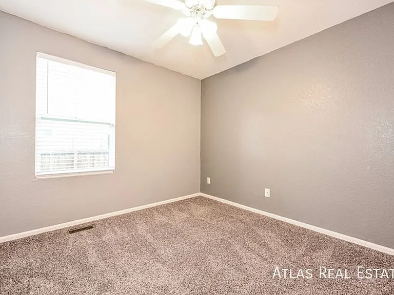 16548 High Desert Way — Photo 13