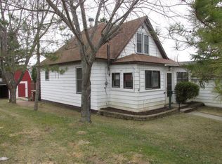 107 E Oak Ave, Frazee, MN 56544