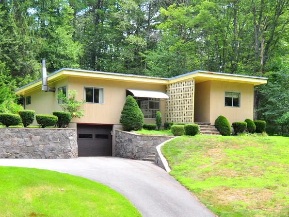 650 Norfolk Road, Torrington, CT 06790