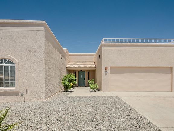 4th image of 3285 Hidden Valley Dr