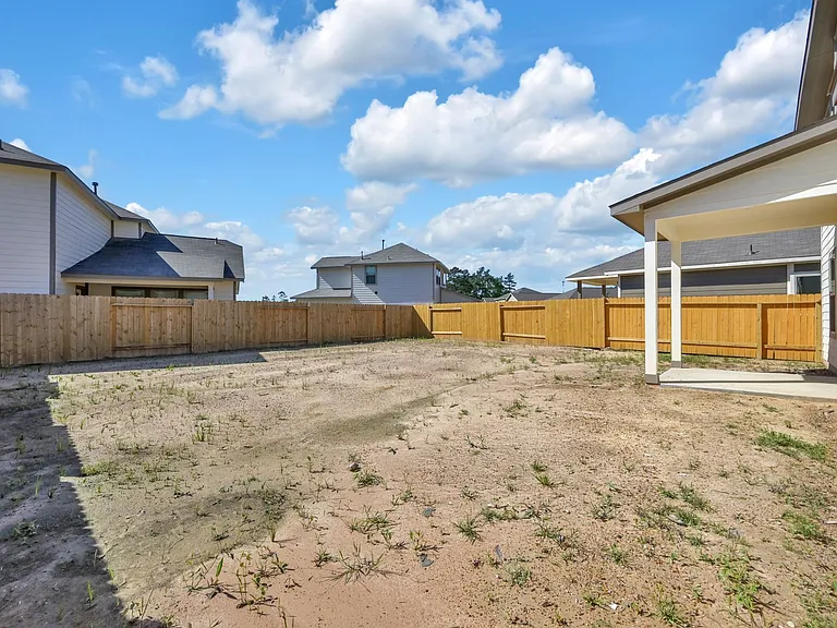 2140 Cedar Bend Dr — Photo 36