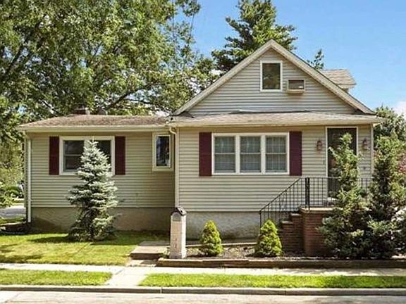 2nd image of 1312 5th Ave
