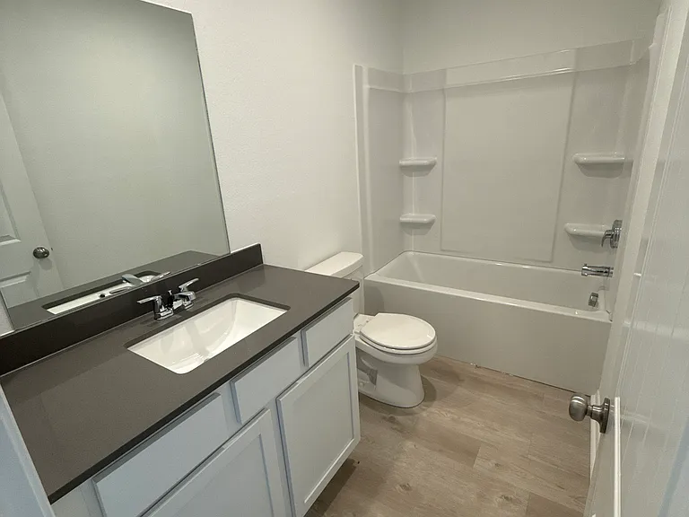 1056 Raven Walk Dr — Photo 12