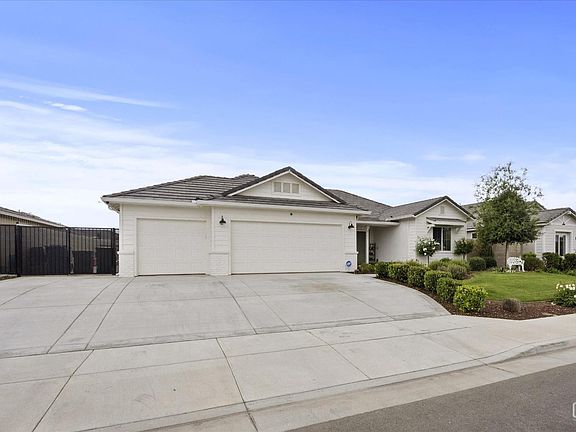 5th image of 8719 Dromana Ct