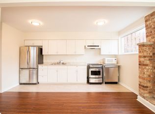 23 Aquador Dr #2, Welland, ON L3C 5S4