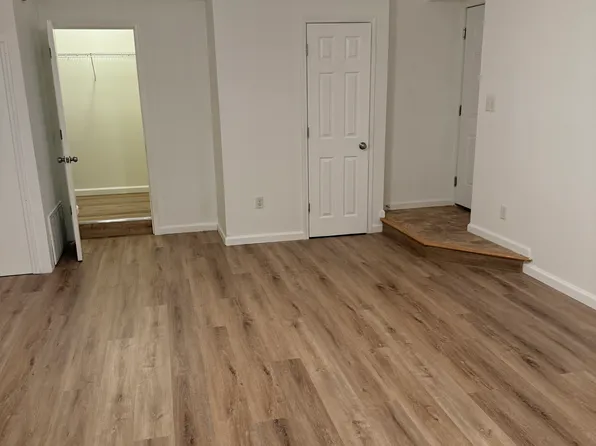 503 Valley Brook Ave Unit 2B, Lyndhurst, NJ 07071