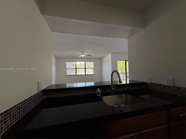 510 S Park Rd #2310 — Photo 16