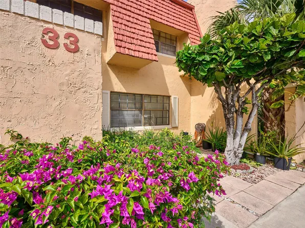 33 Spinning Wheel Lane #33, Tamarac, FL 33319