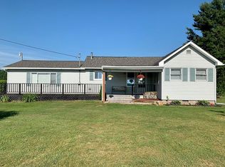 562 S Alger Rd, Ithaca, MI 48847