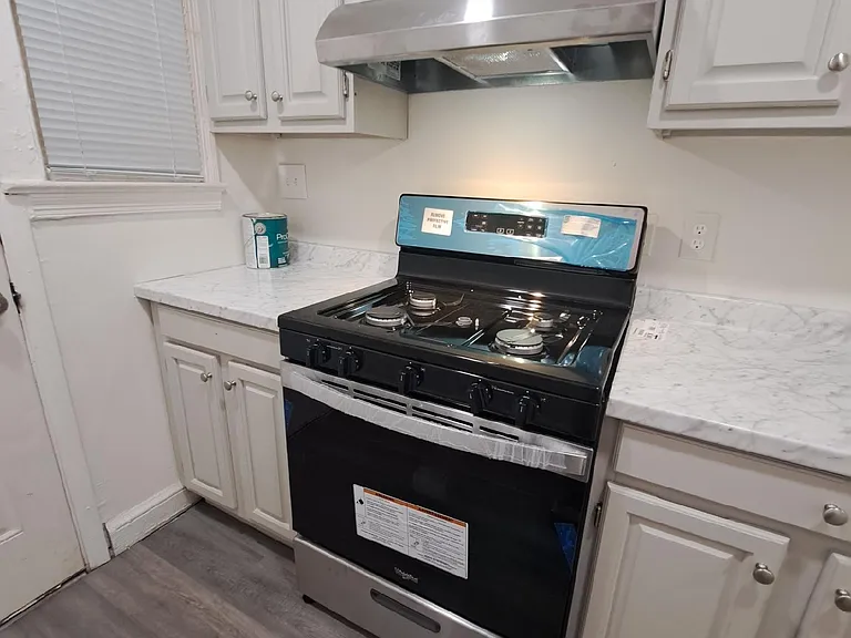 303 Parkland Pl SE #1 — Photo 7