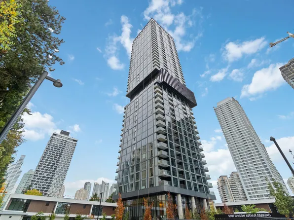 5987 Wilson Ave #3606, Burnaby, BC V5H 0L7