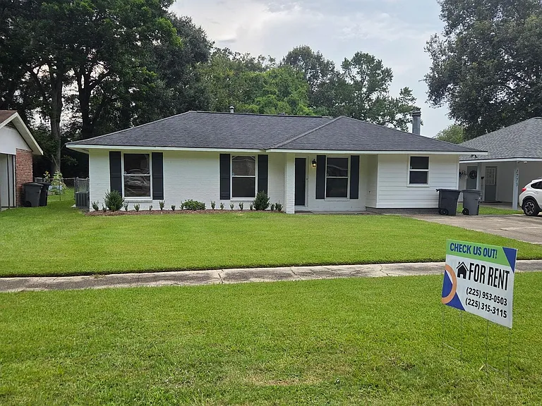 1757 Southland Ct — Photo 2
