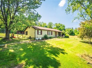 3844 Kozy Korner Rd, Center Valley, PA 18034