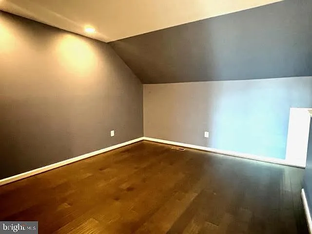 22445 Alewife Ter — Photo 23