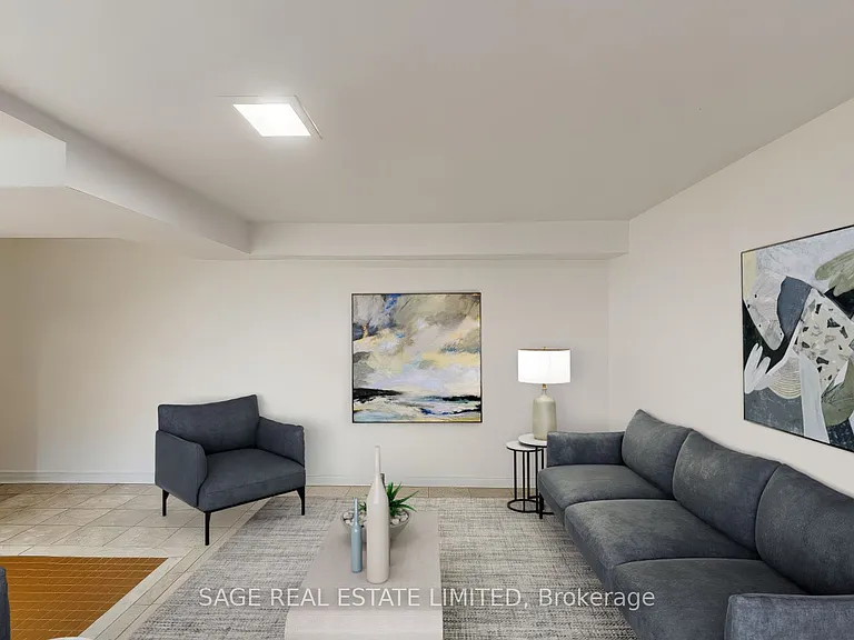 532 Brunswick Ave #LOWER — Photo 7