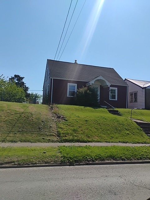 1st image of 782 Pine St