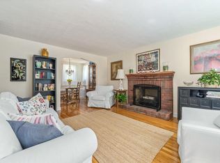 43 Church St, Bridgewater, MA 02324
