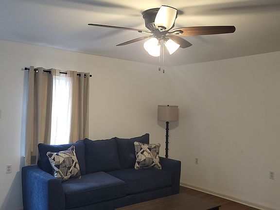 2nd image of 3026 Napoleon Ave #A