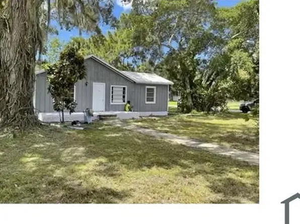 1100 SE 5th St, Okeechobee, FL 34974