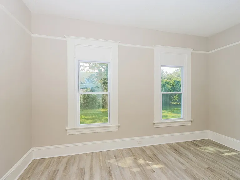 757321_017_living_room_13140466.jpg