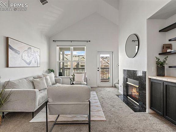 3rd image of 6009 Castlegate Dr W APT C36