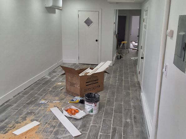 546 E 94th St ROOM 1