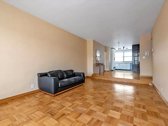 3rd image of 98-22 63rd Dr APT 8E