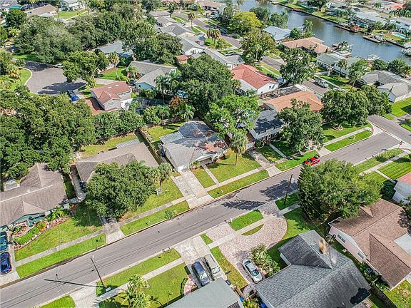 3rd image of 4805 Wynwood Dr