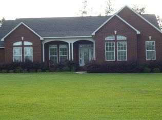 737 Pinebrook Cir, Cantonment, FL 32533
