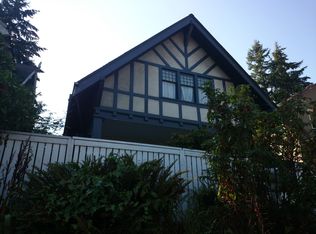 5229 19th Ave NE, Seattle, WA 98105