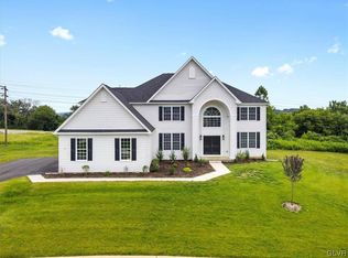 49 Saddle Ln, Easton, PA 18045
