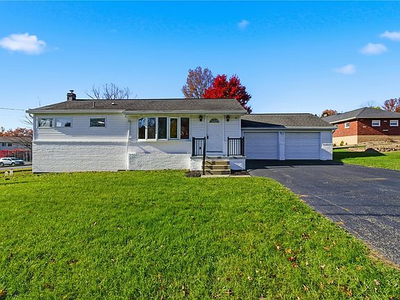 3rd image of 116 Hazel Dr