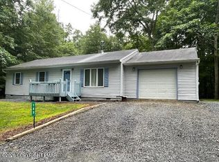 183 Holly Rd, East Stroudsburg, PA 18302