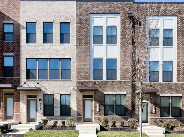 2807 Evansgreen Dr, Suitland, MD 20746