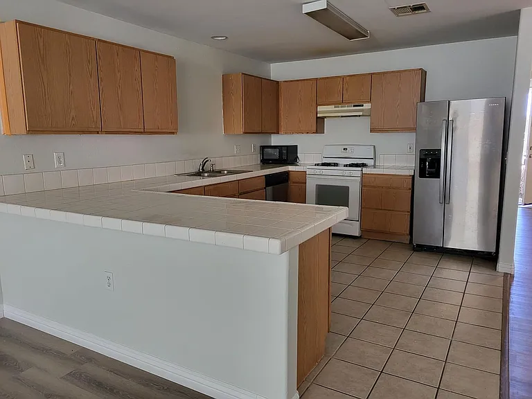 66700 Crescent Dr #A — Photo 2