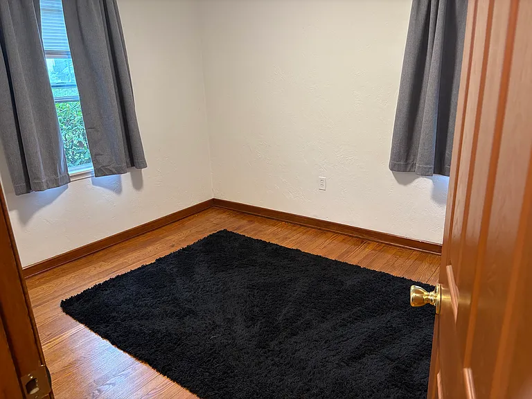118 Elizabeth Ln — Photo 15