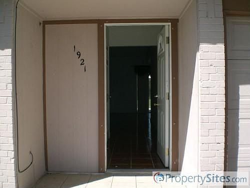 4th image of 1921 Avenue B