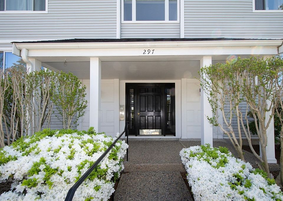 1st image of 297 Temple St #21
