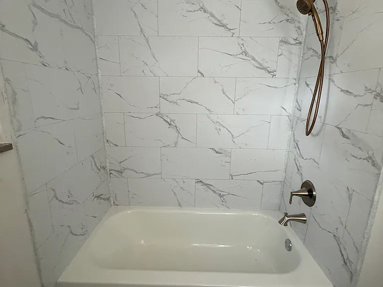 5706 Indianola Ave — Photo 2