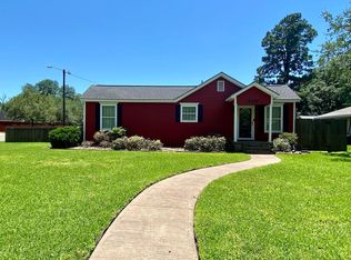 2410 Carrington St, Bay City, TX 77414