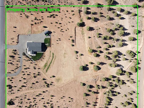 2nd image of 16969 SE Zaltana Dr