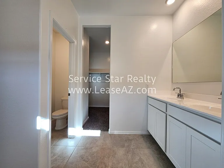 1167 W Del Monte Pl — Photo 24