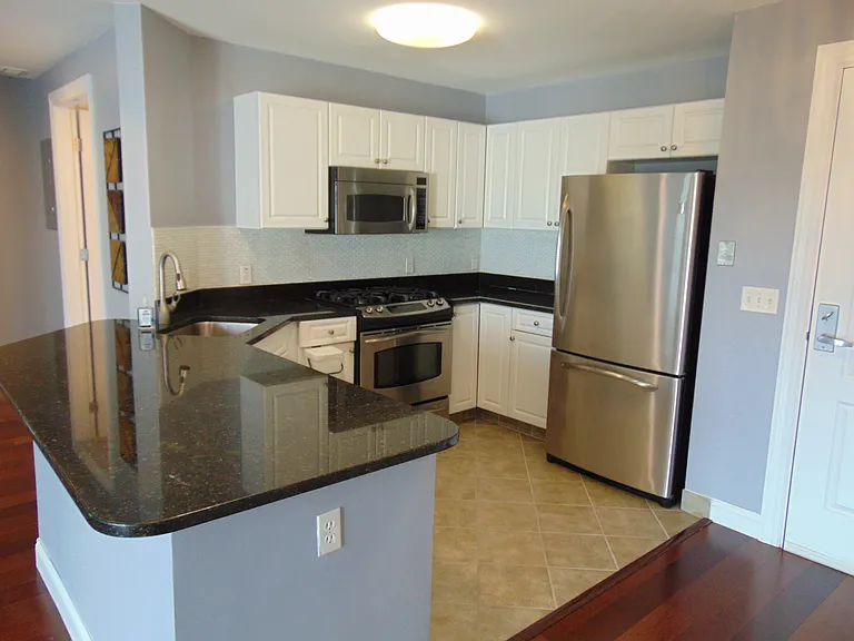 614 Pond St #2406 — Photo 1