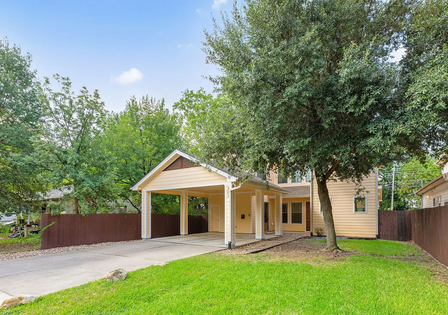 Ut Pre-Lease: Beautiful 6 Br / 4 Ba North Loop Area, Mins To Ut - W/D Included — Photo 4